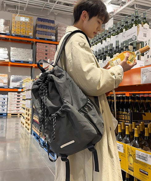 リュックサック ドローストリング 大容量 カジュアル ナイロン バックパック 男女兼用 おしゃれ 巾着リュックサック 旅行遠足 軽量バッグ アウトドア ストリート 88CXH-102